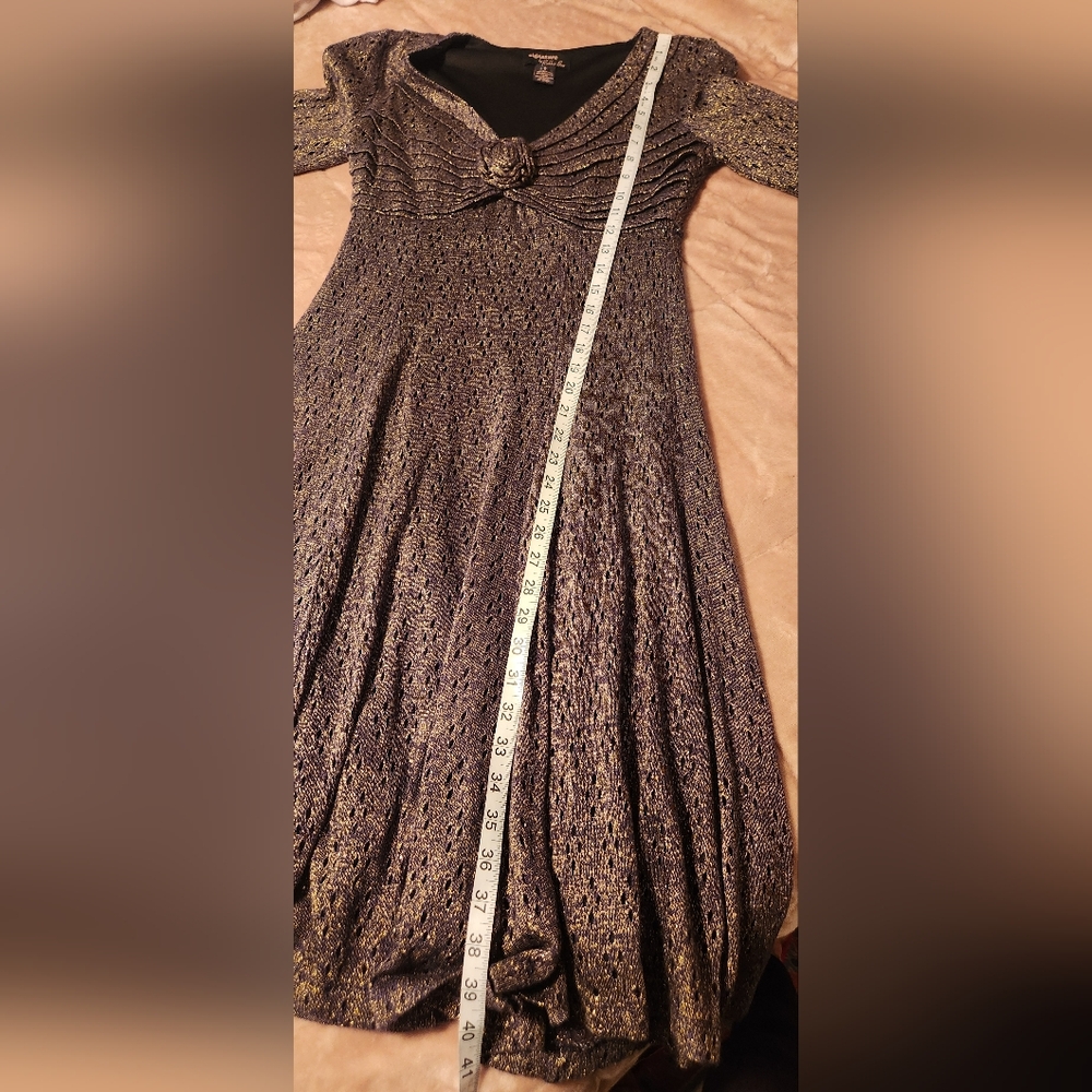 Metallic Blue/ Black and Gold Midi Dress By Robbie Bee Size 6 - Picture 8 of 11